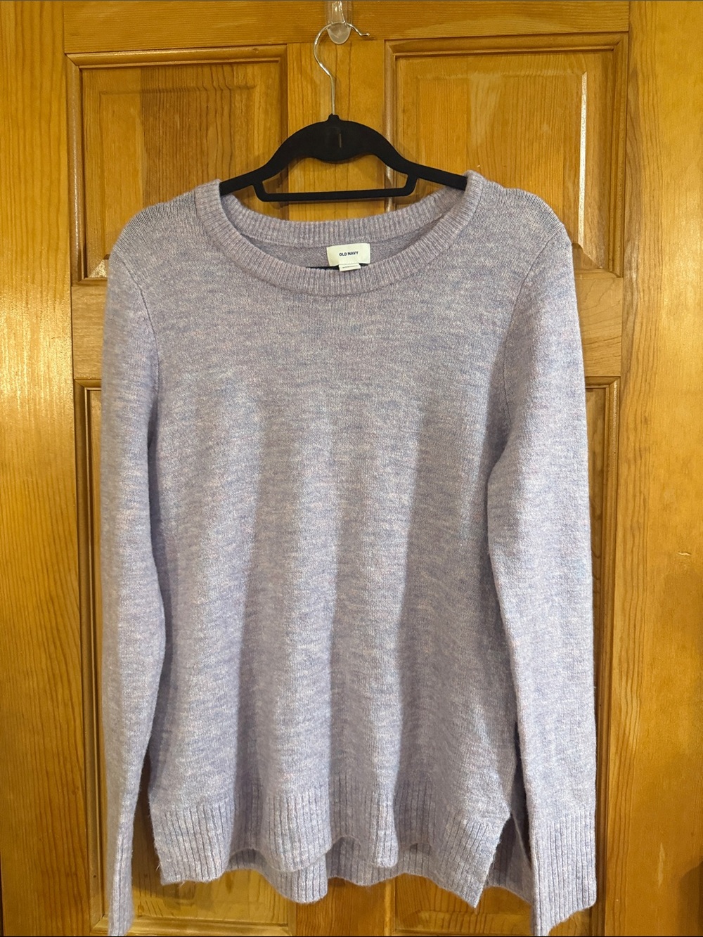Old Navy lilac crew neck sweater size medium.
